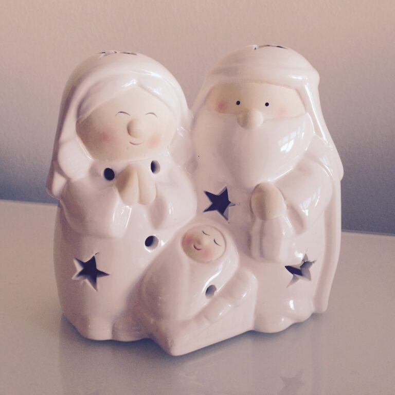 weihnacht. Ein Gedicht von Ursula Hohlweg